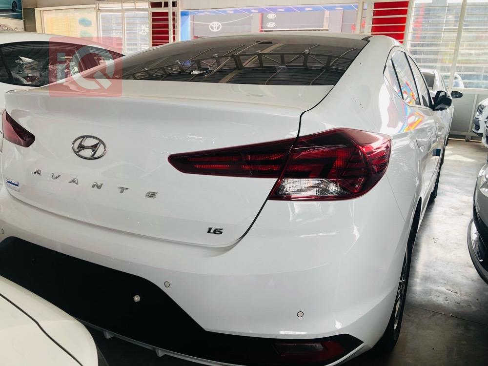 هیوندای ئەلەنترا